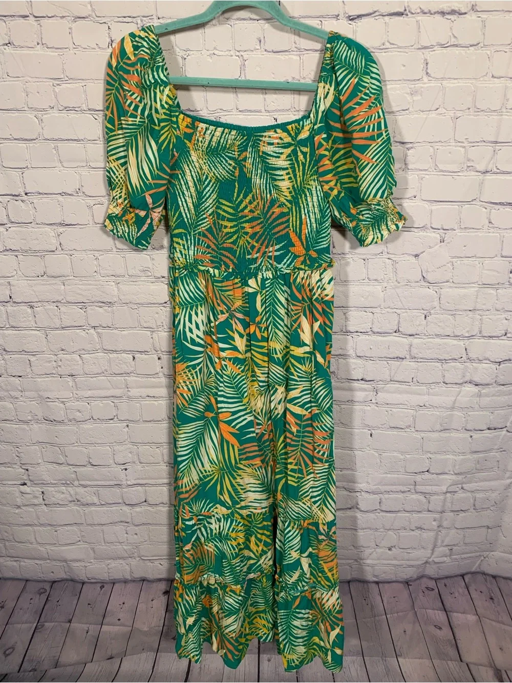 Betsey Johnson Dresses | Betsey Johnson Smocked Maxi Dress In Green Tropical Leaf Print Nwt | Color: Green/Yellow | Size: M | Pm-89831045's Closet Betsey Johnson Dresses | Betsey Johnson Smocked Maxi Dress In Green Tropical Leaf Print Nwt | Color: Green/Yellow | Size: M | Pm-89831045's Closet